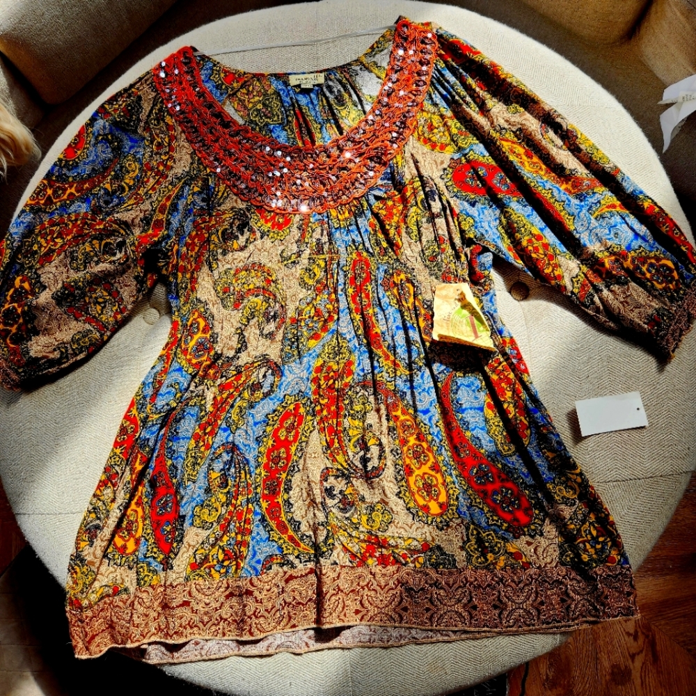 One World Colorful Top New XL